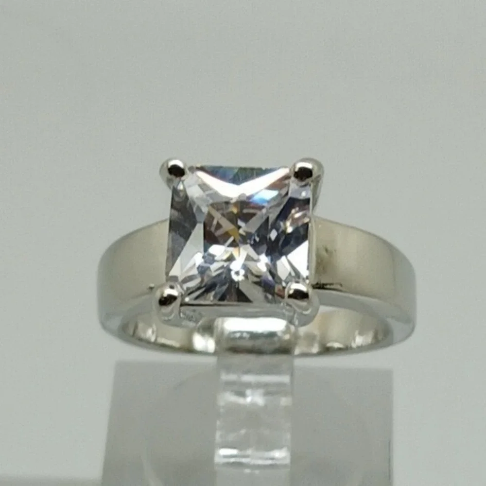 Vintage 90s Princess Cut Sim Diamond Solitaire Ring Silver Tone Wide Band Size 9